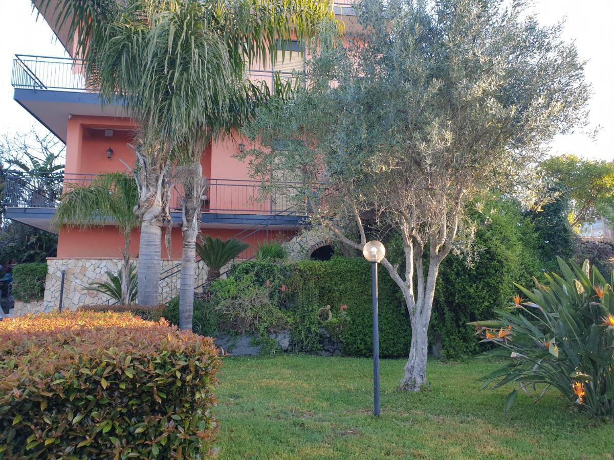 Etna View Villa Valverde  Exterior photo